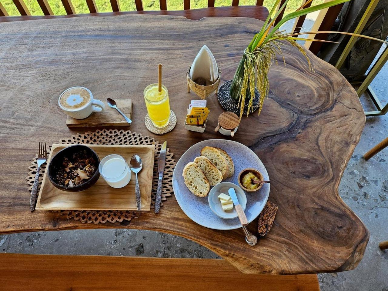 Puri Dajuma Terrace Eco Lodge & Spa Selemadeg  Экстерьер фото