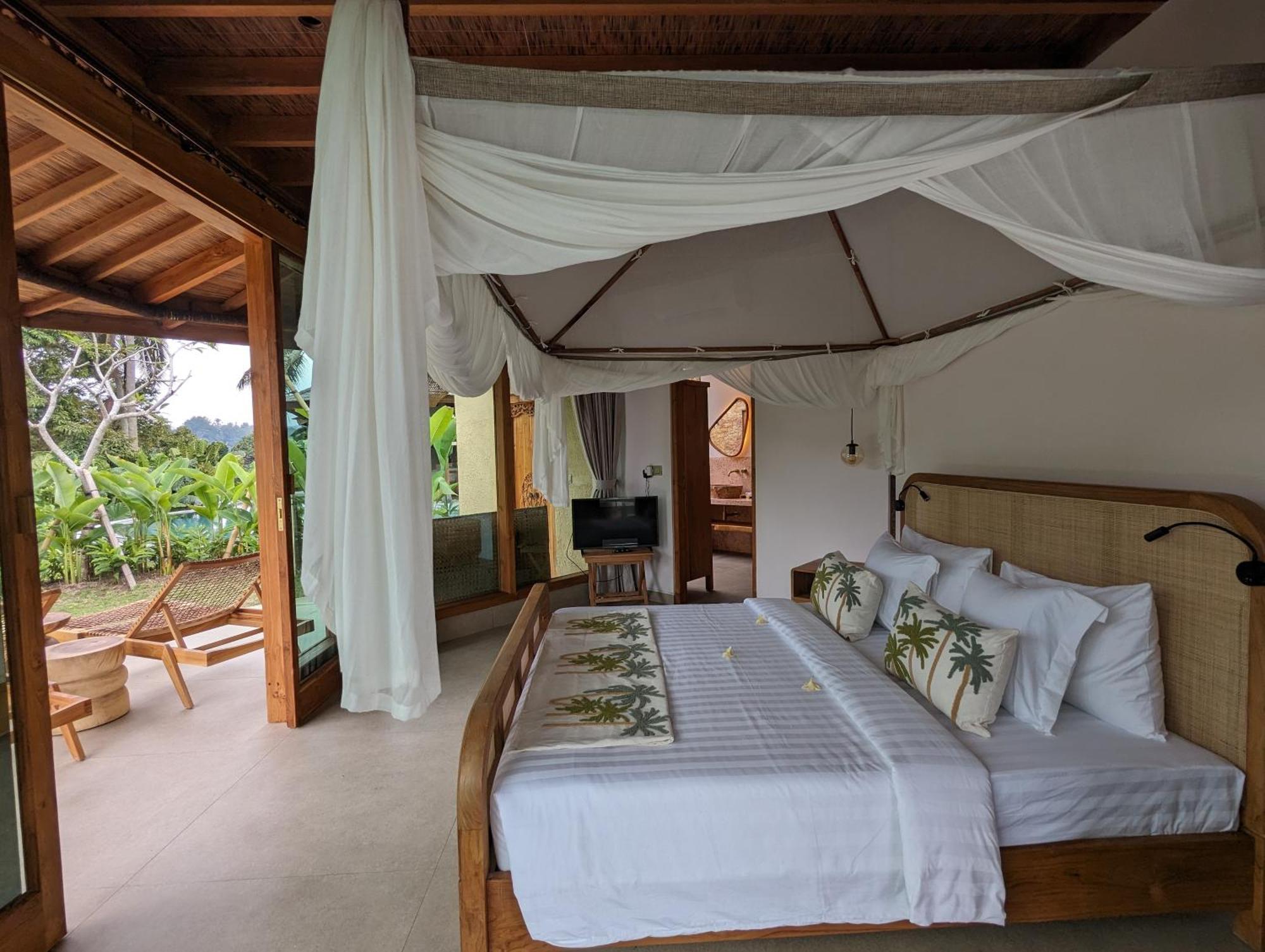 Puri Dajuma Terrace Eco Lodge & Spa Selemadeg  Экстерьер фото