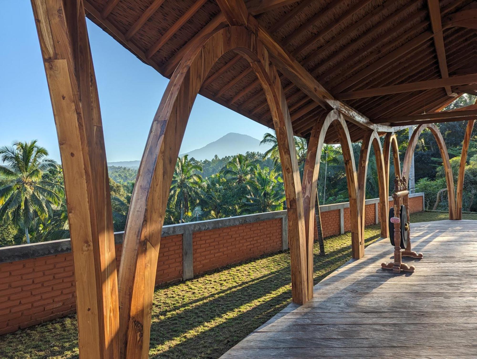 Puri Dajuma Terrace Eco Lodge & Spa Selemadeg  Экстерьер фото